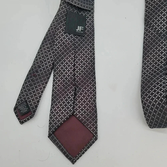 J. Ferrar Mens Necktie Tie Burgundy Gray Black Skinny Slim Squares - Picture 3 of 7